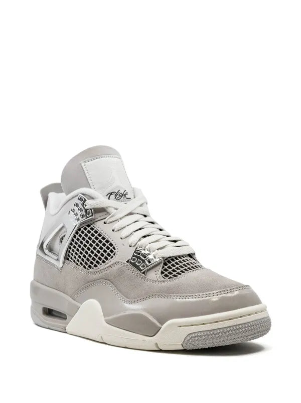 Air Jordan 4 Retro "Frozen Moments"