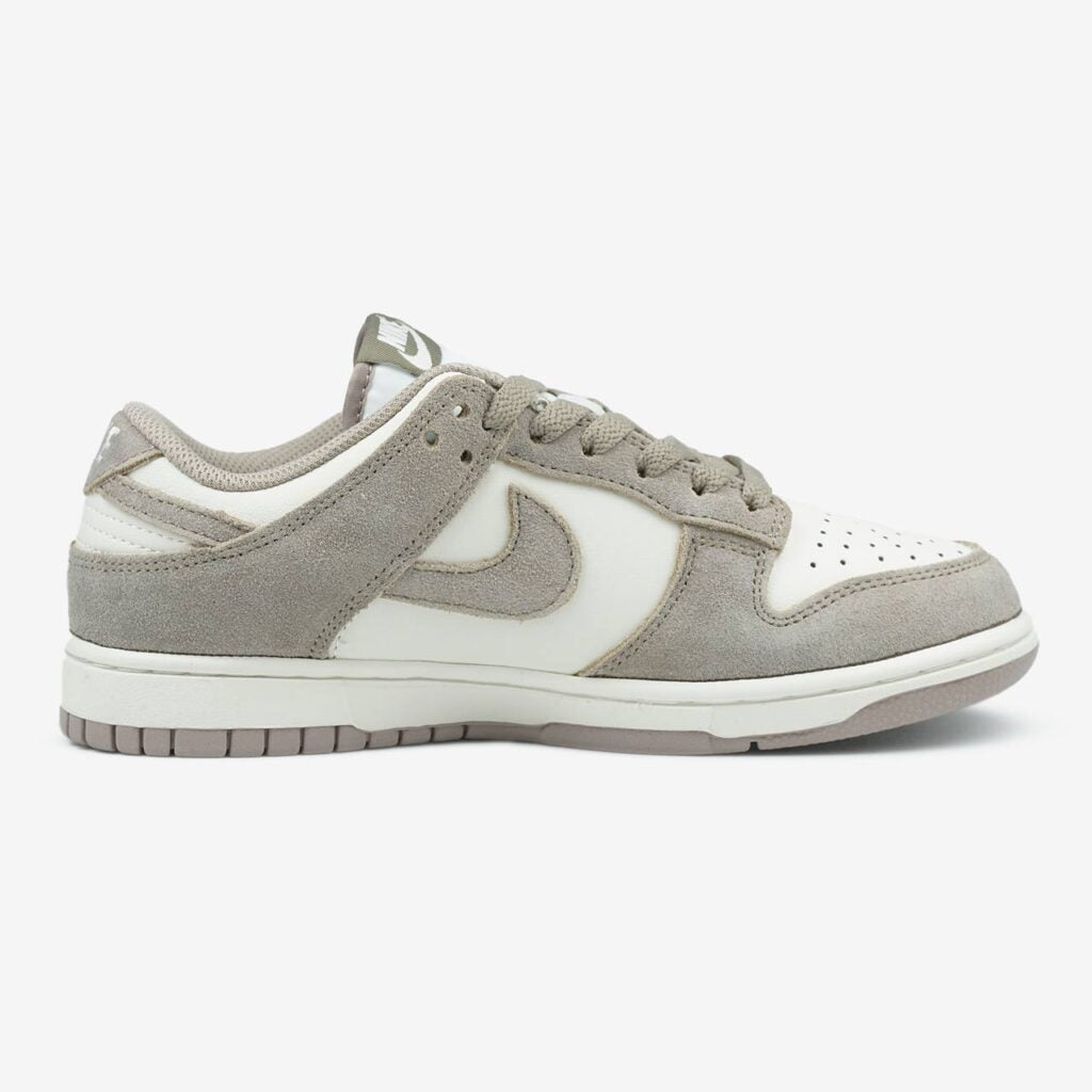 Nike Dunk Low "Diffused Taupe"