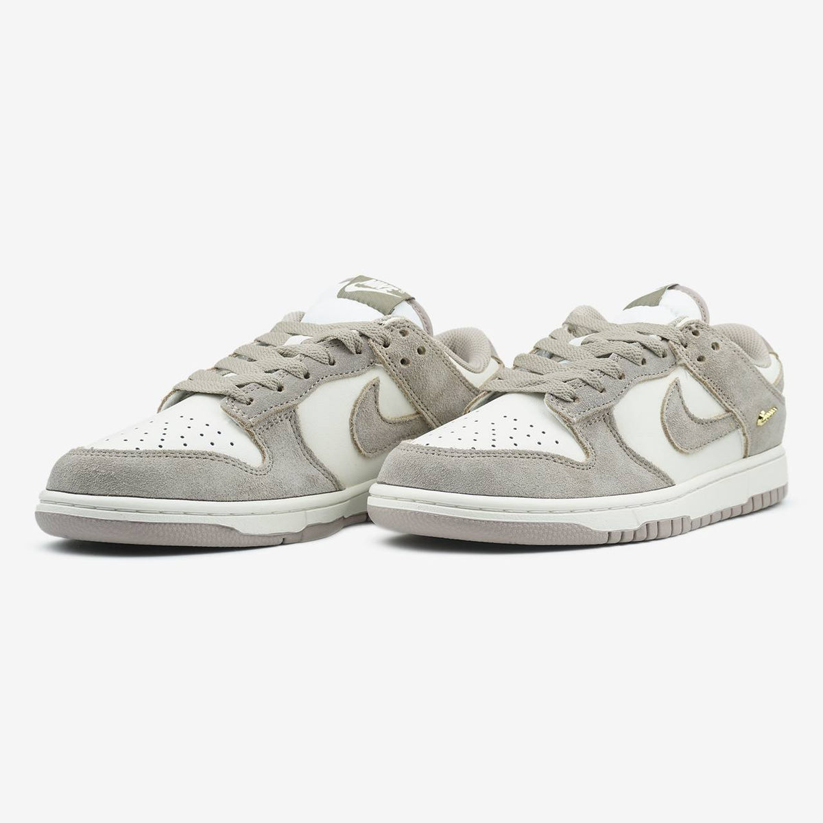 Nike Dunk Low "Diffused Taupe"